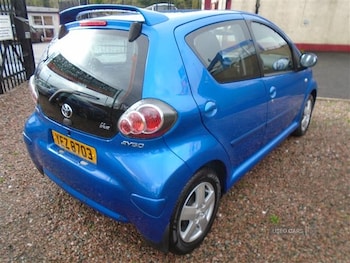 Used Toyota AYGO 2009 for sale - 76433436: Photo
