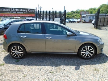 Used Volkswagen Golf 2014 for sale - 79013567: Photo