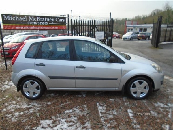 Used Ford Fiesta 2007 for sale - 77121039: Photo 2