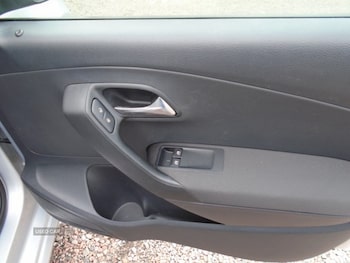 Used Volkswagen Polo 2014 for sale - 79591279: Photo
