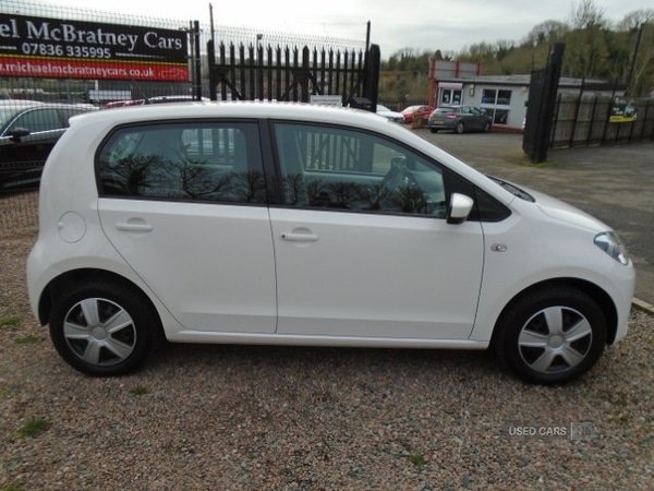 Used Volkswagen up! 2015 for sale - 77941290: Photo 2