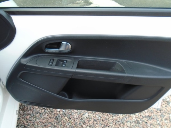 Used Volkswagen up! 2015 for sale - 77941290: Photo 5
