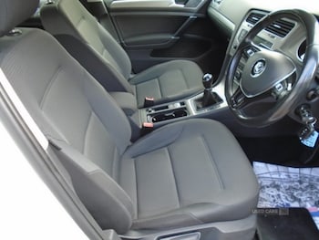 Used Volkswagen Golf 2017 for sale - 79349986: Photo