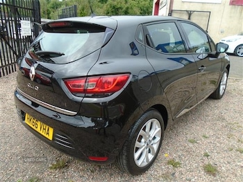 Used Renault Clio 2017 for sale - 75200619: Photo