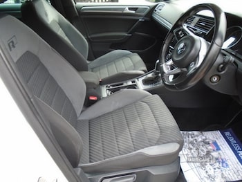 Used Volkswagen Golf 2018 for sale - 79084560: Photo