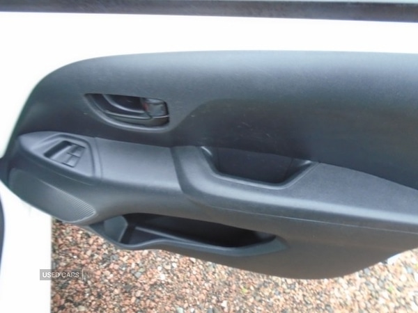 Used Toyota AYGO 2014 for sale - 77292258: Photo 5