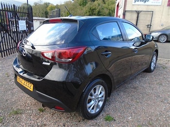 Used Mazda Mazda2 2017 for sale - 76240737: Photo 3