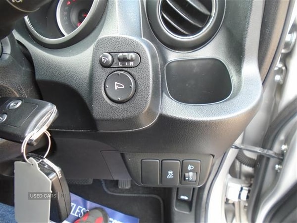 Used Honda Jazz 2011 for sale - 75942119: Photo 18