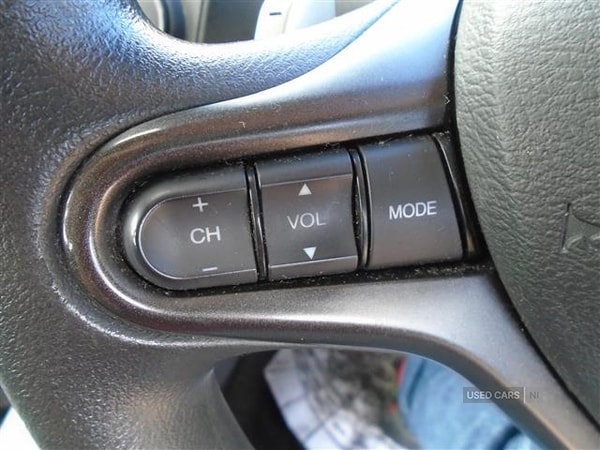 Used Honda Jazz 2011 for sale - 75942119: Photo 20