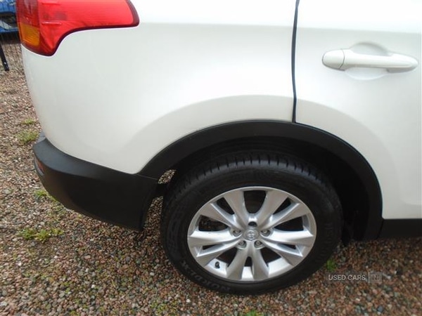 Used Toyota RAV4 2013 for sale - 76500239: Photo 24