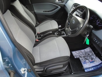 Used Hyundai i20 2016 for sale - 78785328: Photo