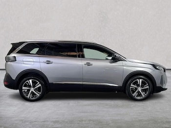 Used Peugeot 5008 2024 for sale - 79091416: Photo