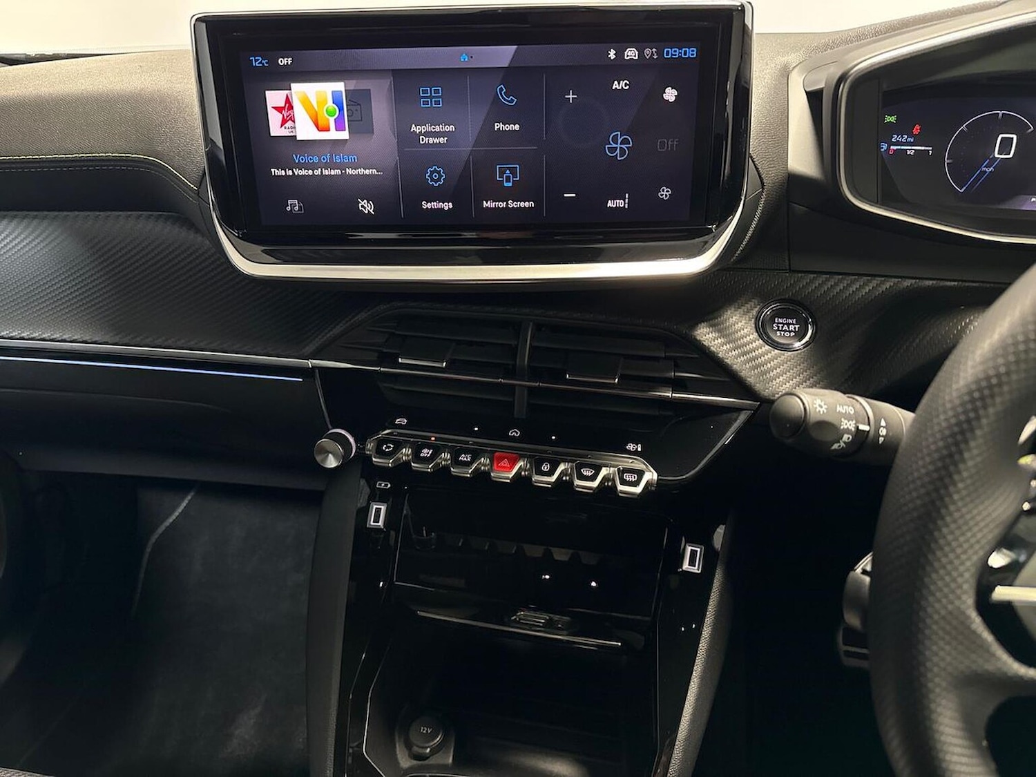 Used Peugeot 2008 2025 for sale - 77008239: Photo 13