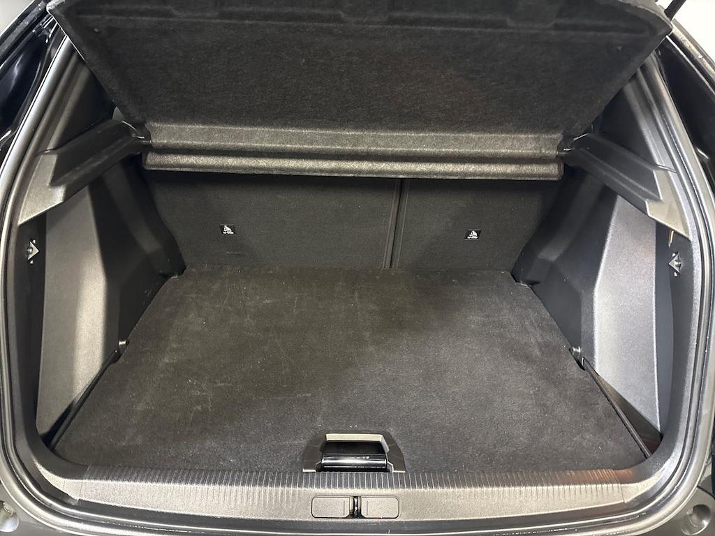 Used Peugeot 2008 2025 for sale - 77008239: Photo 17