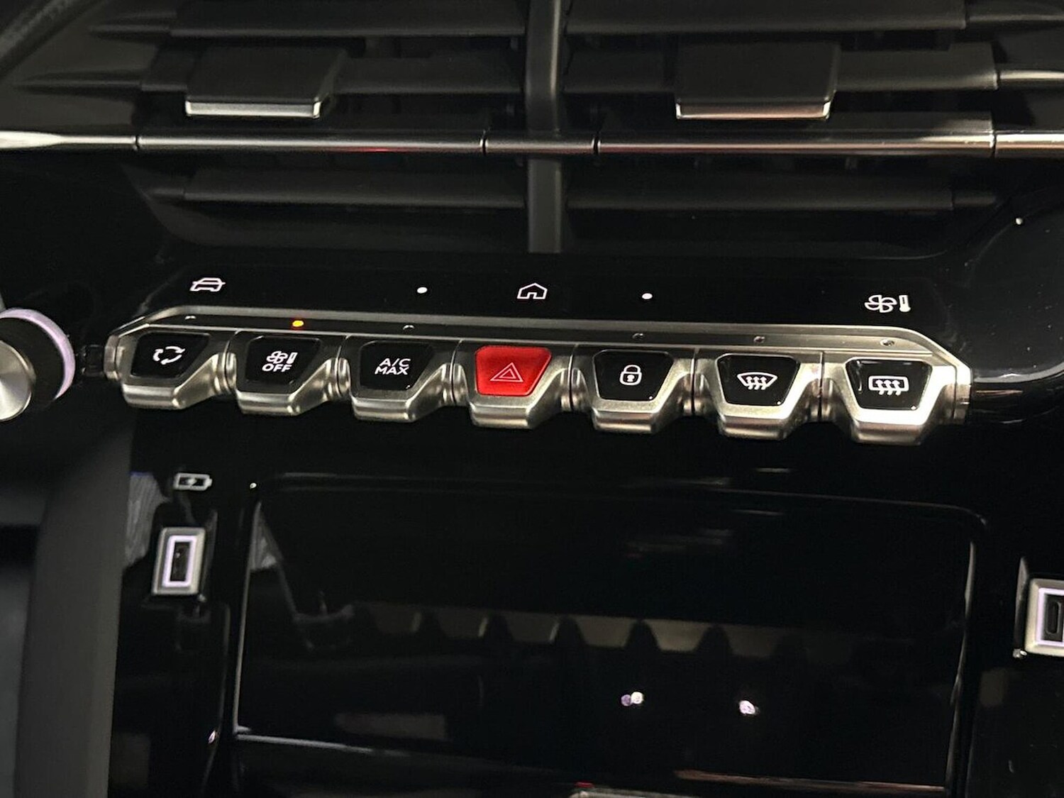 Used Peugeot 2008 2025 for sale - 77008239: Photo 22