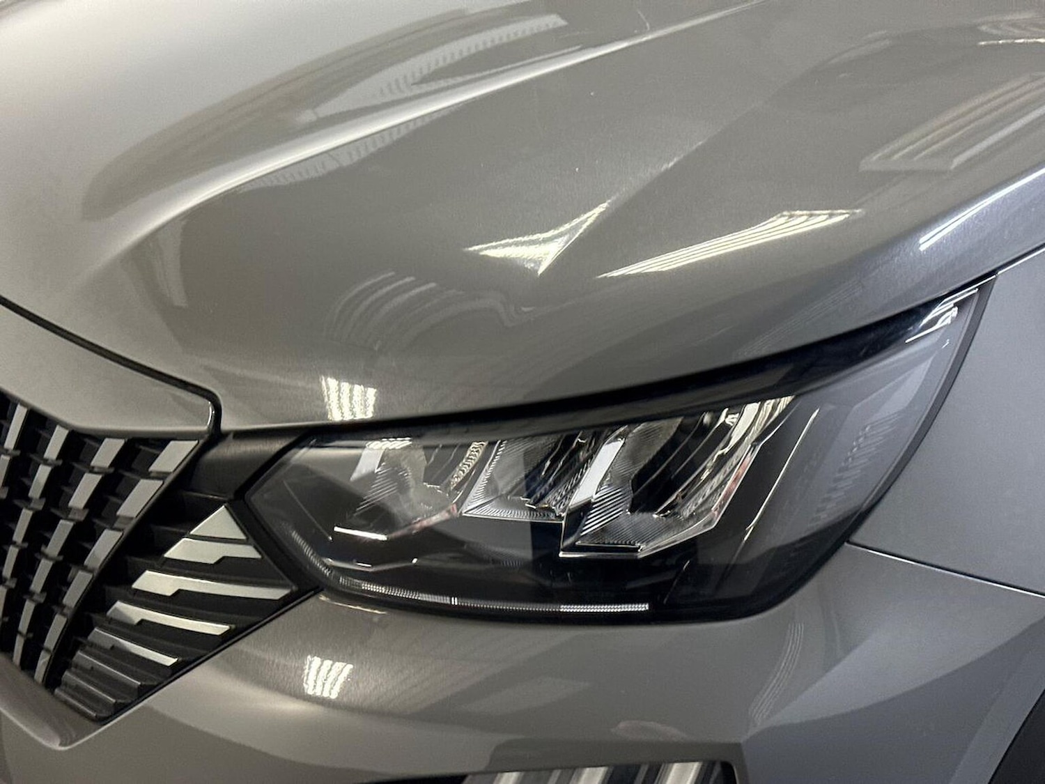 Used Peugeot 2008 2024 for sale - 76979896: Photo 29