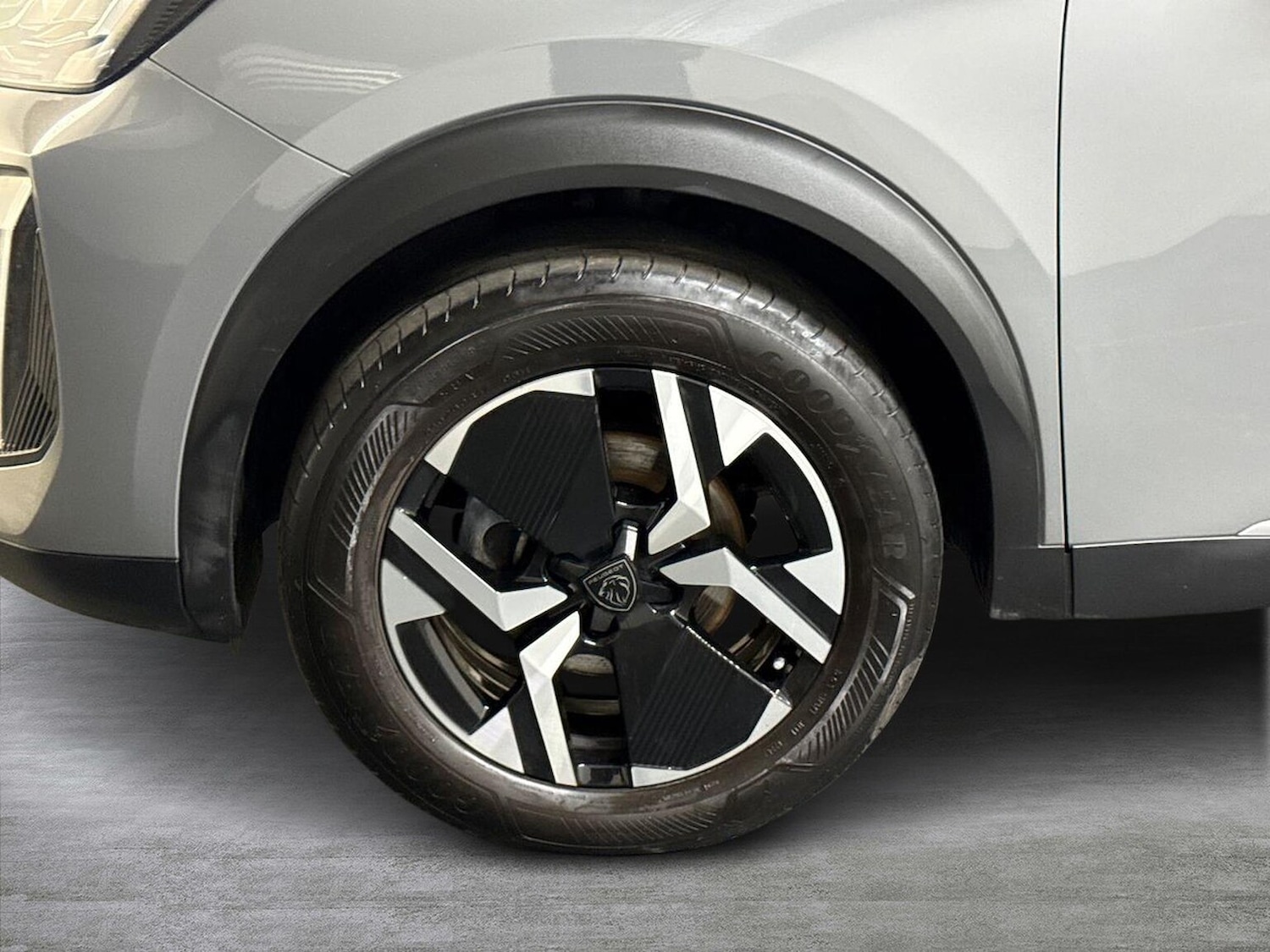 Used Peugeot 2008 2024 for sale - 76979896: Photo 6