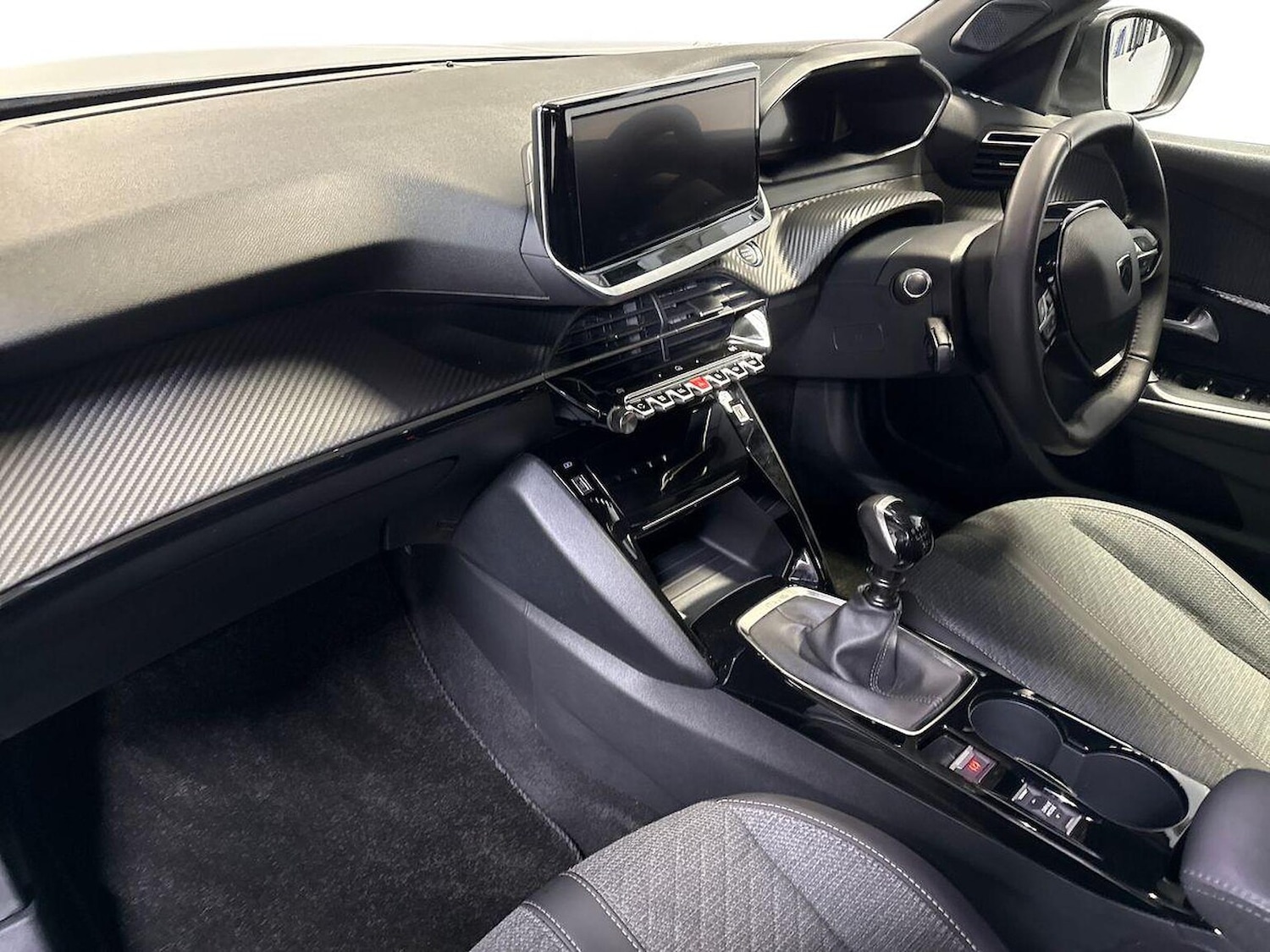 Used Peugeot 2008 2024 for sale - 76979896: Photo 7