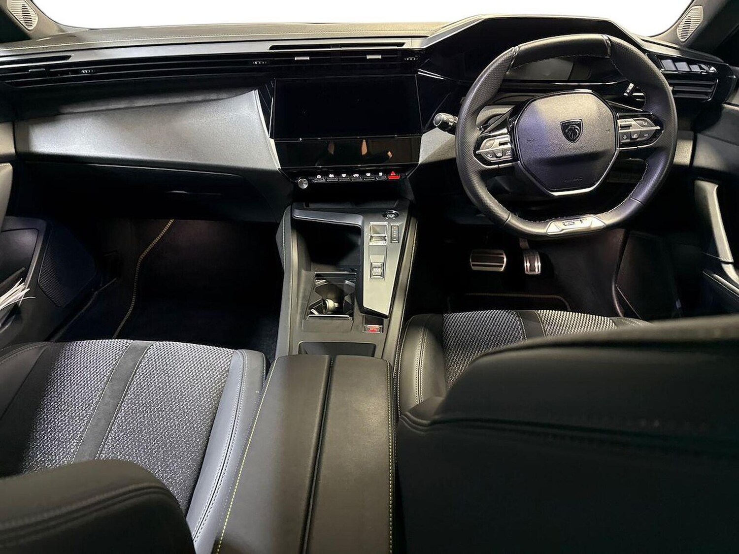 Used Peugeot 308 2025 for sale - 77488911: Photo 8