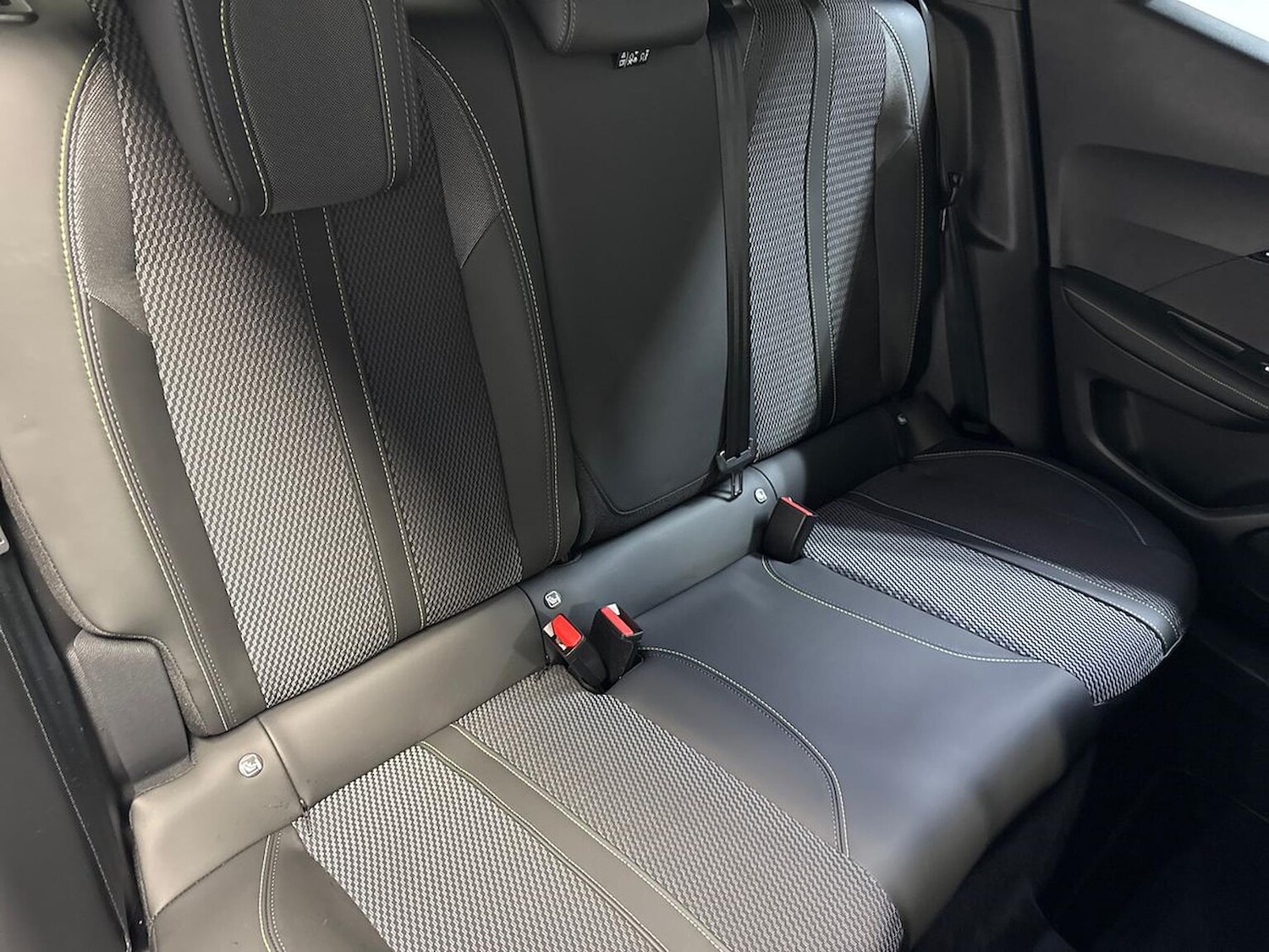 Used Peugeot 2008 2025 for sale - 76506125: Photo 16