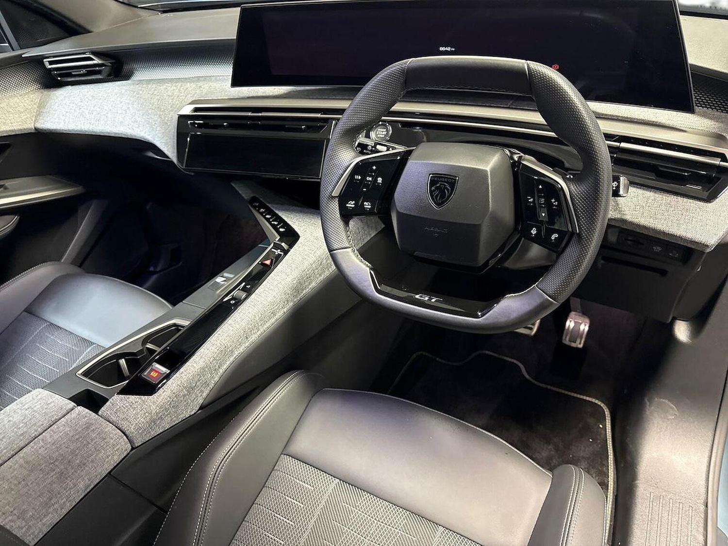 Used Peugeot 5008 2025 for sale - 76837116: Photo 8