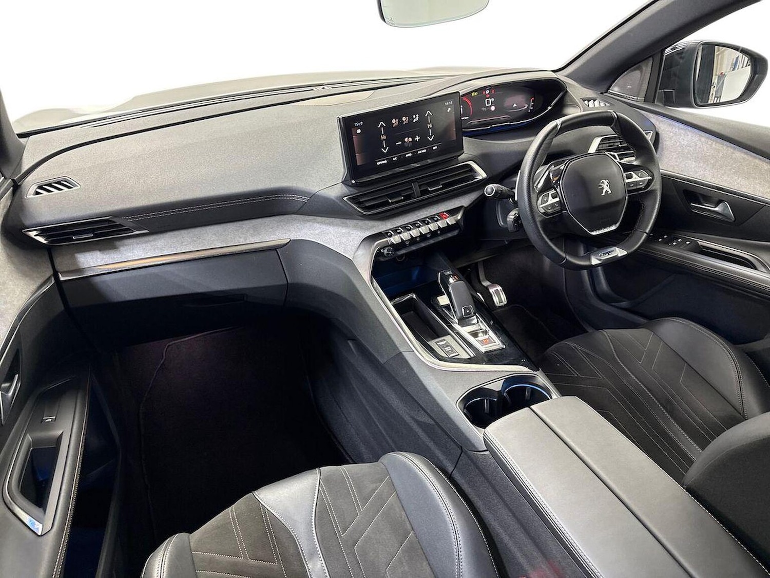 Used Peugeot 3008 2022 for sale - 78193993: Photo 10
