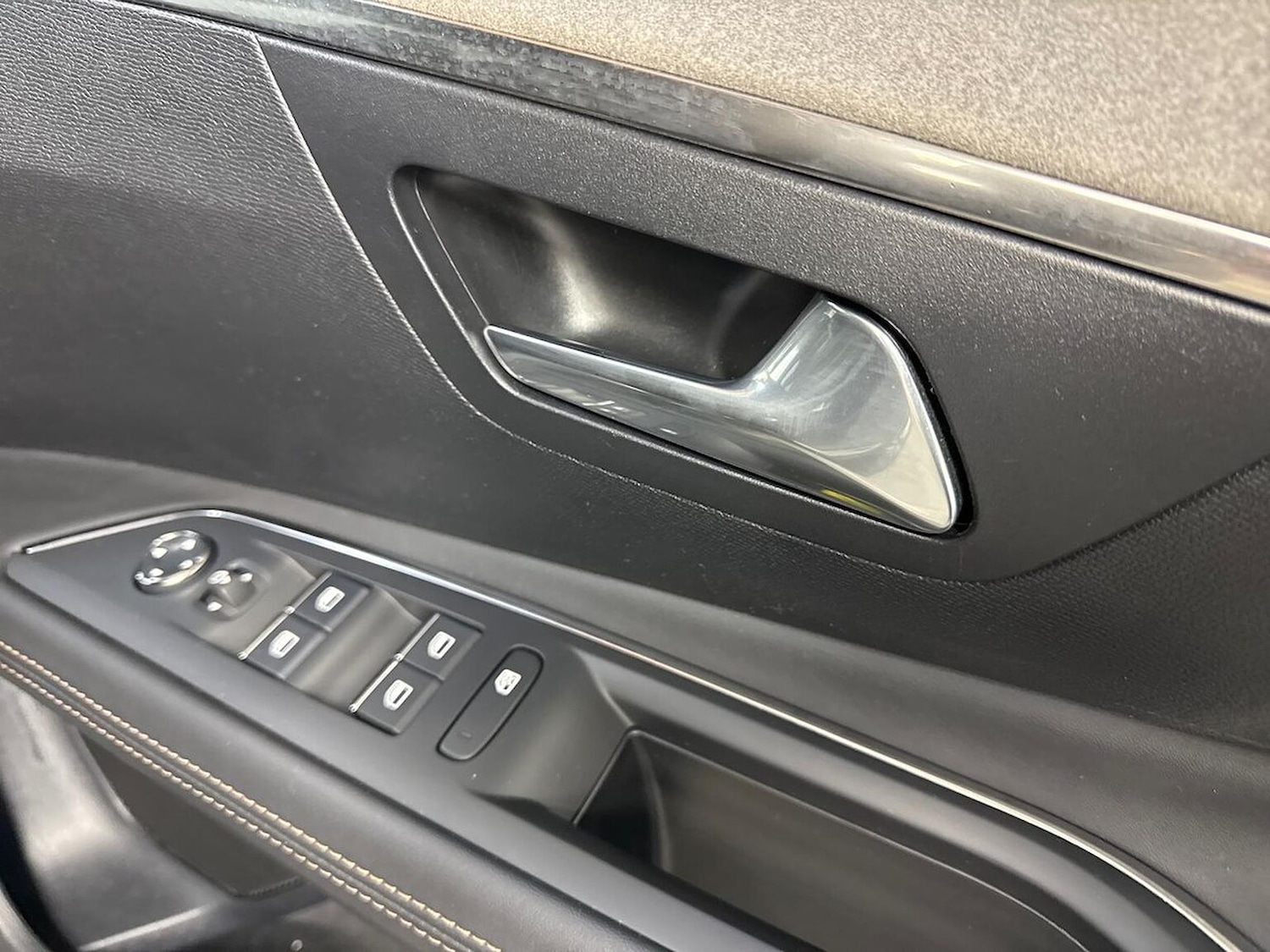 Used Peugeot 3008 2022 for sale - 78193993: Photo 23