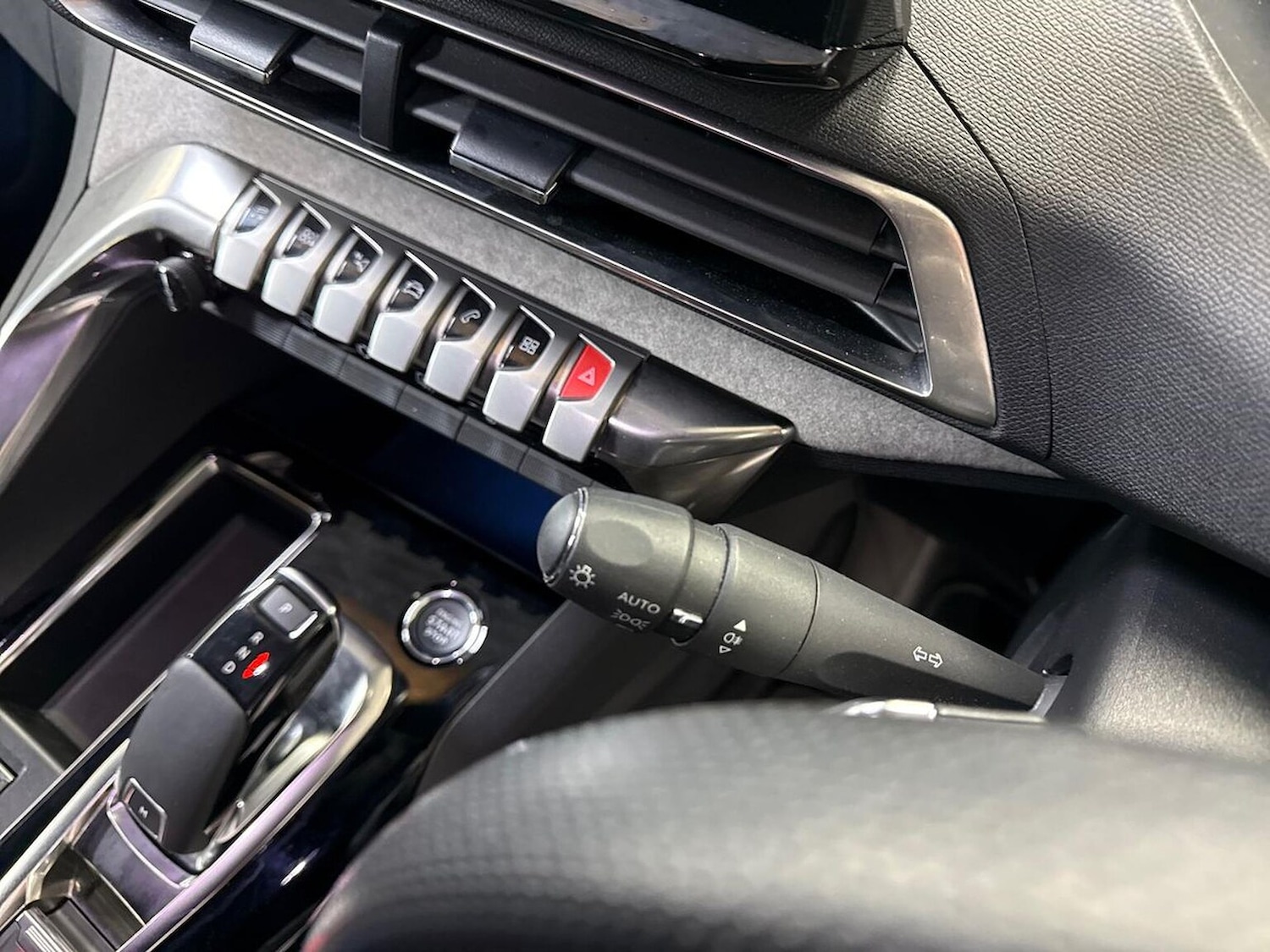 Used Peugeot 3008 2022 for sale - 78193993: Photo 29