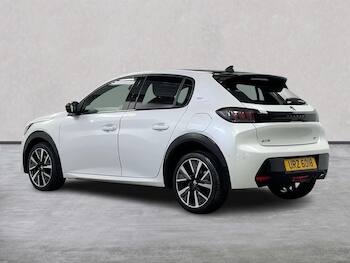 Used Peugeot 208 2023 for sale - 79656222: Photo