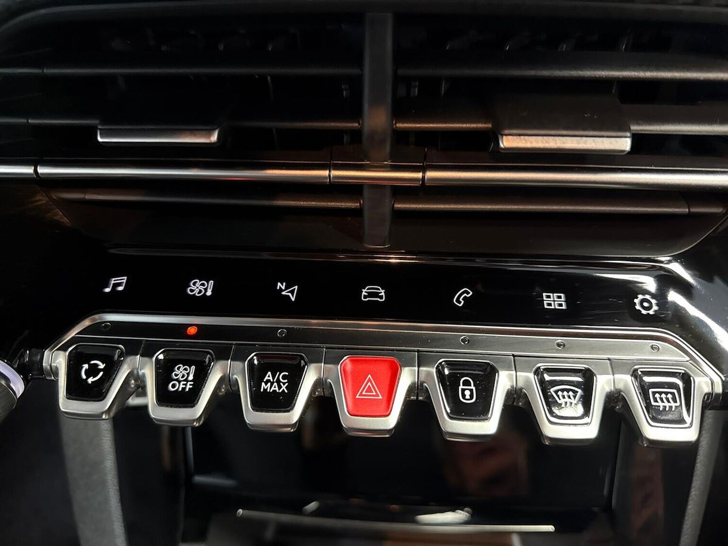 Used Peugeot 208 2022 for sale - 76047730: Photo 22