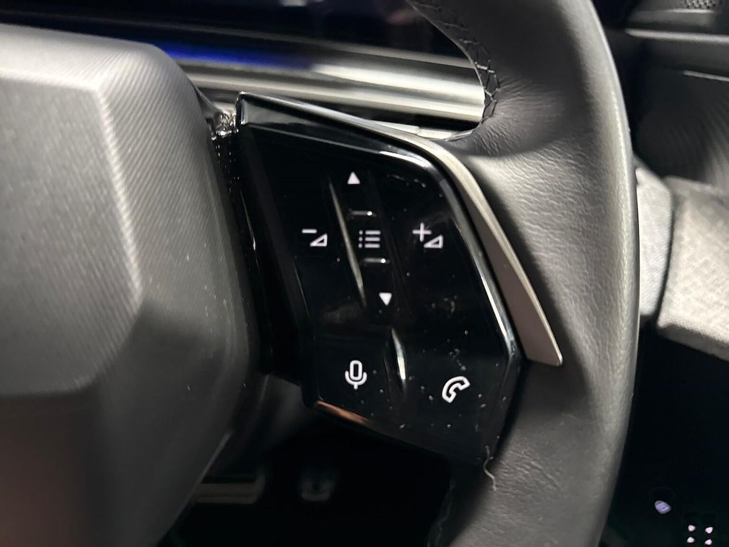 Used Peugeot 5008 2024 for sale - 76670822: Photo 25