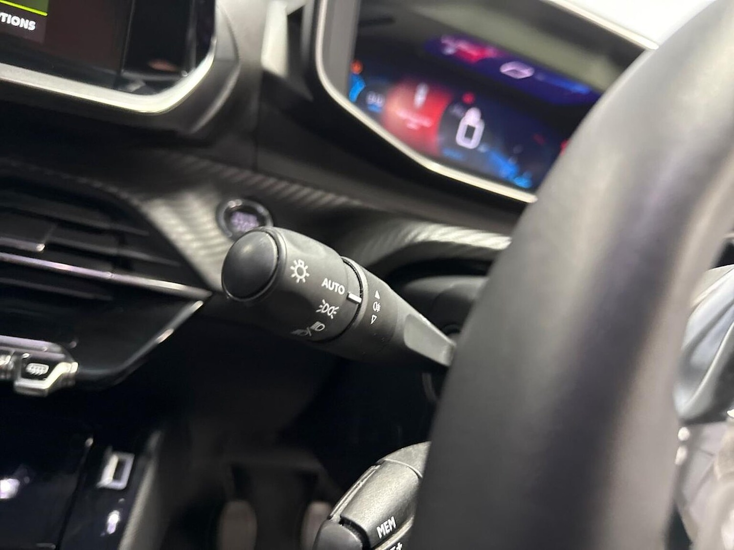 Used Peugeot 2008 2022 for sale - 76396915: Photo 26