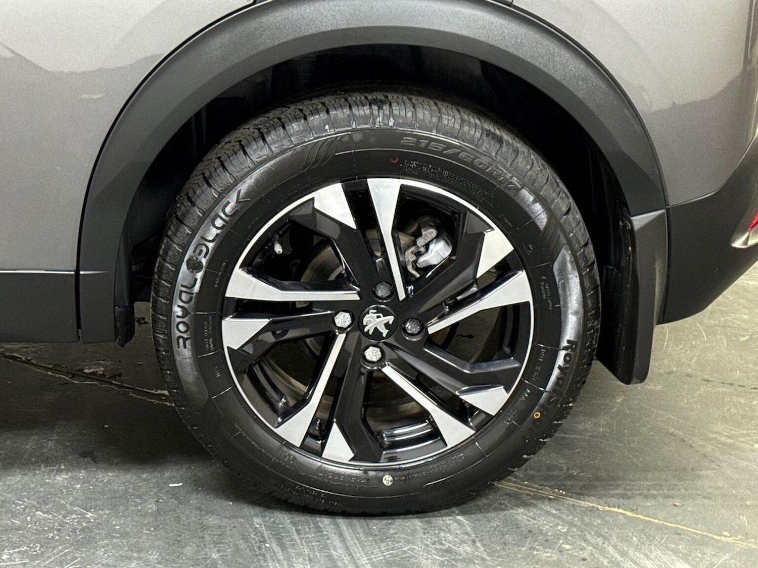 Used Peugeot 2008 2022 for sale - 76396915: Photo 6