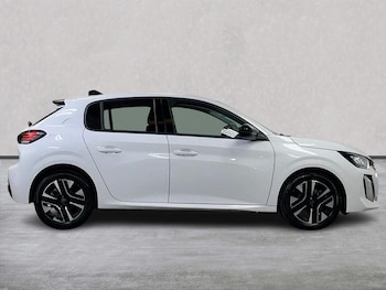 Used Peugeot 208 2025 for sale - 78698653: Photo