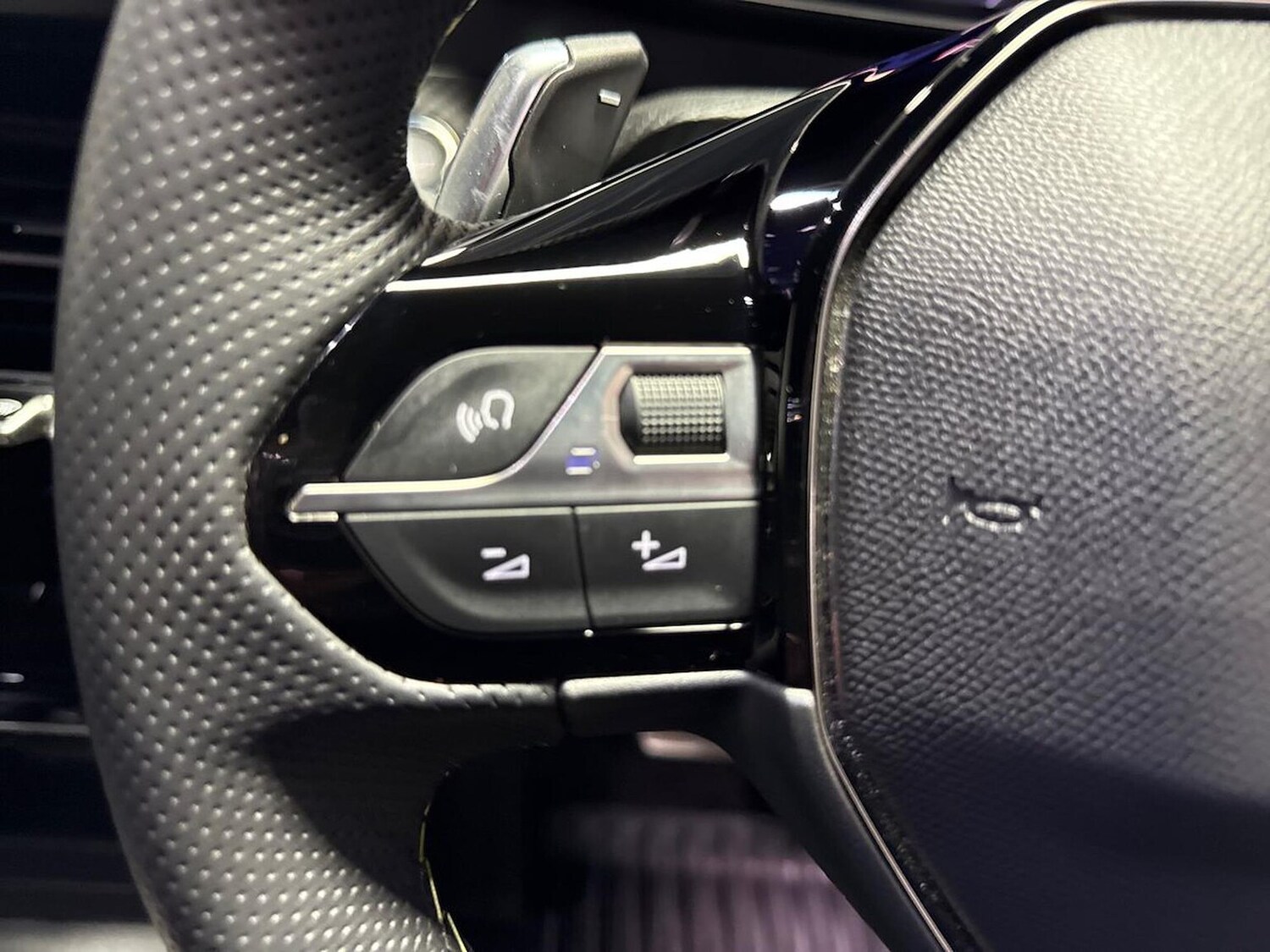 Used Peugeot 2008 2025 for sale - 77001901: Photo 24