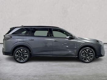 Used Peugeot 5008 2025 for sale - 79638094: Photo