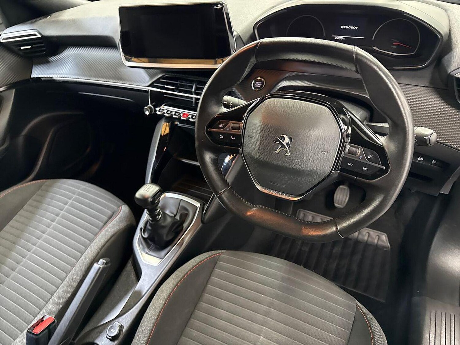 Used Peugeot 2008 2023 for sale - 78193885: Photo 11