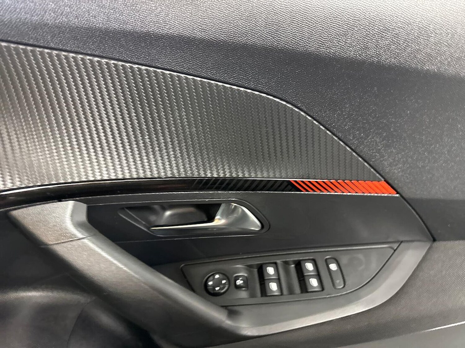 Used Peugeot 2008 2023 for sale - 78193885: Photo 23