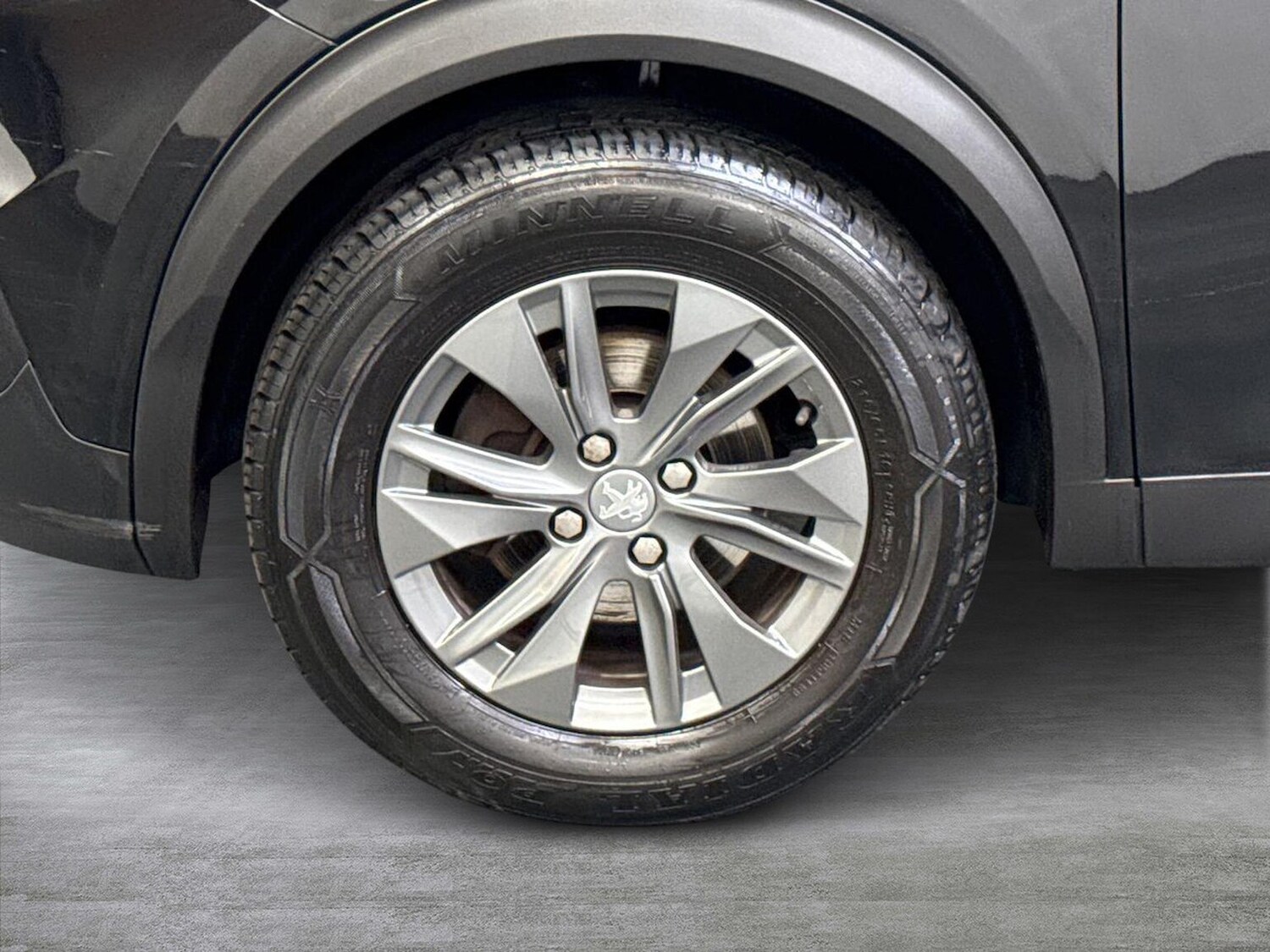 Used Peugeot 2008 2023 for sale - 78193885: Photo 8