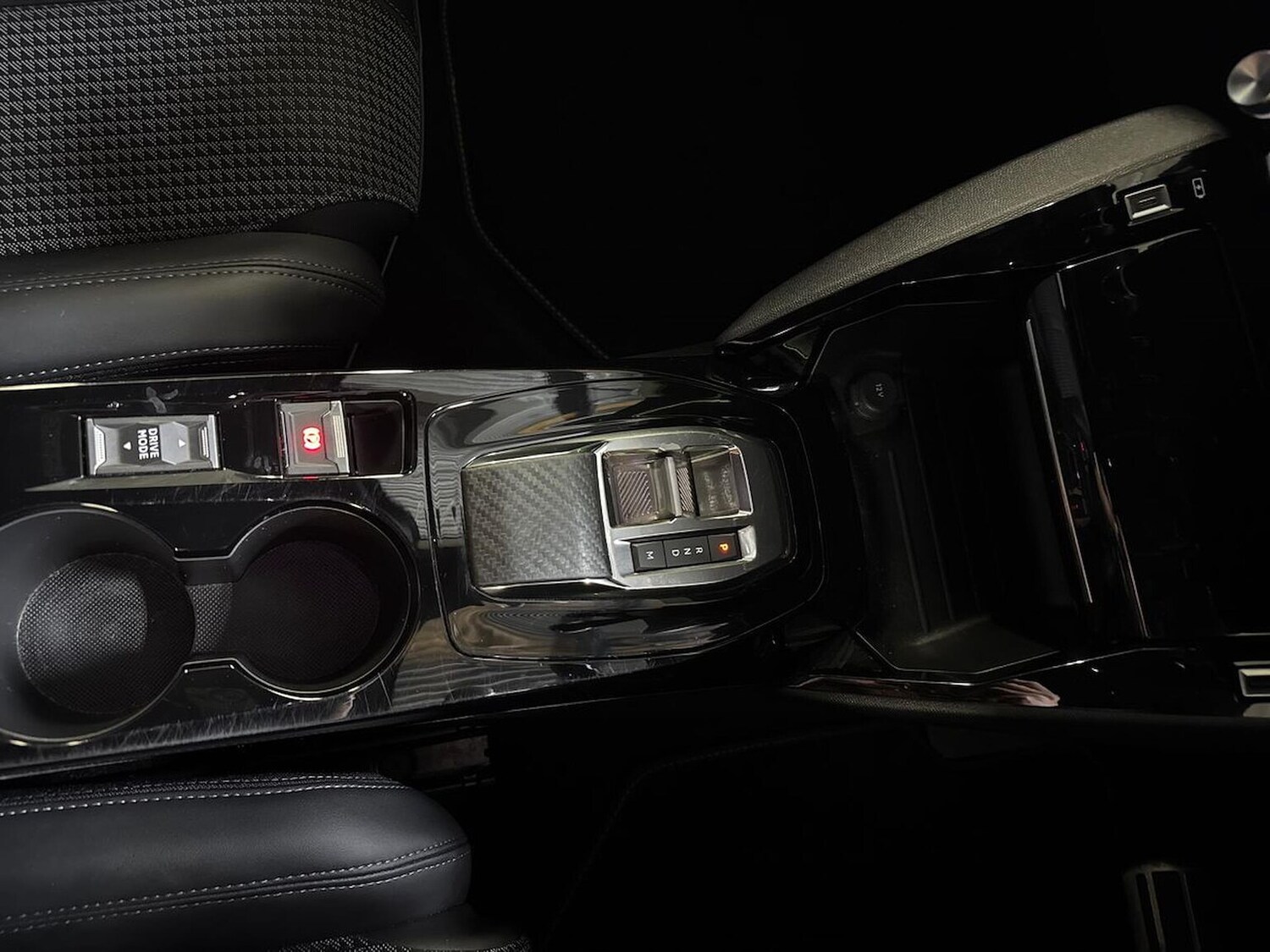 Used Peugeot 2008 2022 for sale - 76785183: Photo 13