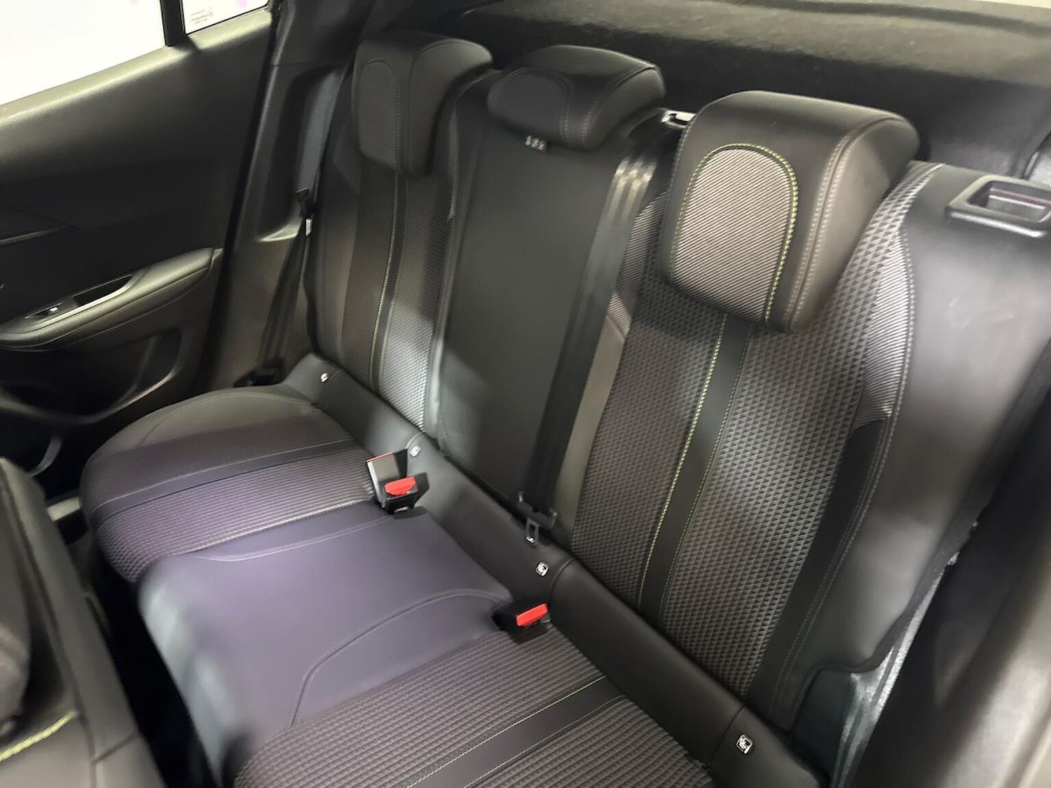 Used Peugeot 2008 2022 for sale - 76785183: Photo 16