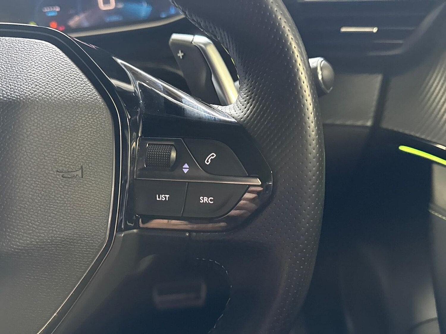 Used Peugeot 2008 2022 for sale - 76785183: Photo 25