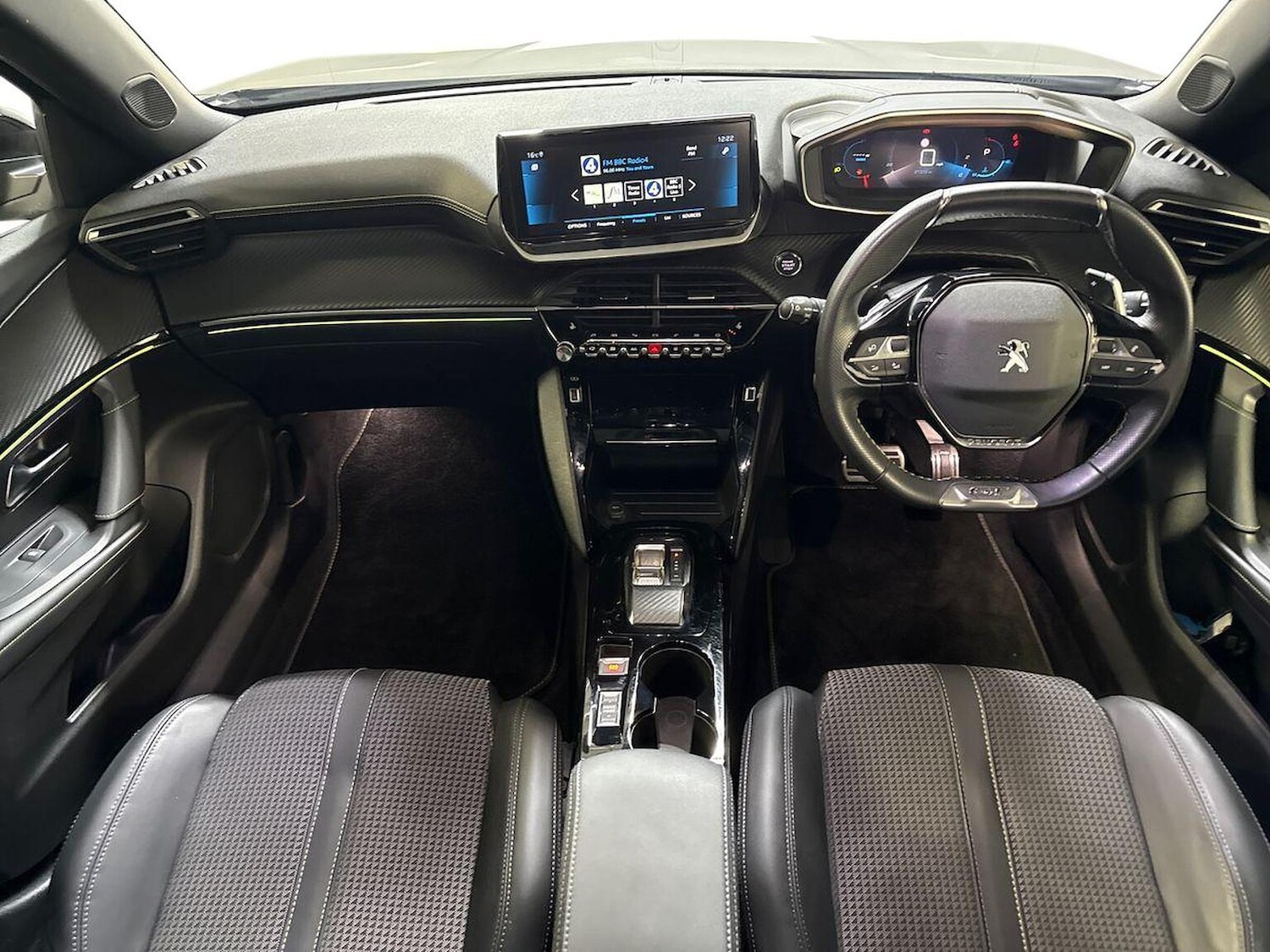 Used Peugeot 2008 2022 for sale - 76785183: Photo 8