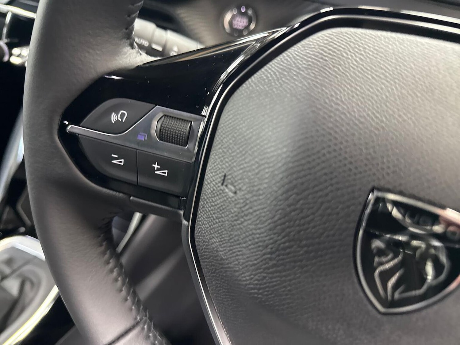 Used Peugeot 2008 2026 for sale - 78039277: Photo 25