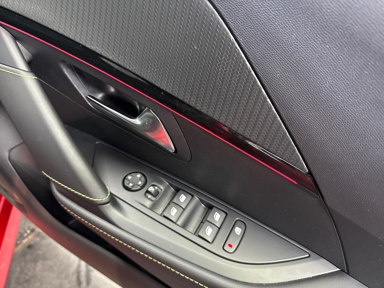 Used Peugeot 208 2024 for sale - 77980060: Photo 21