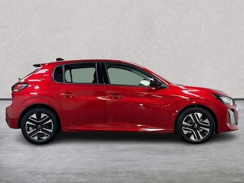 Used Peugeot 208 2025 for sale - 76236973: Photo 3