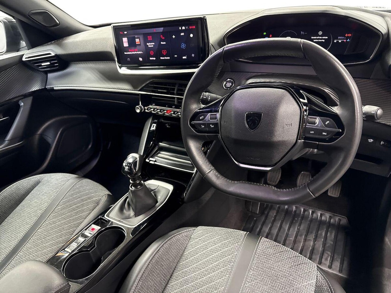 Used Peugeot 2008 2025 for sale - 78193938: Photo 10