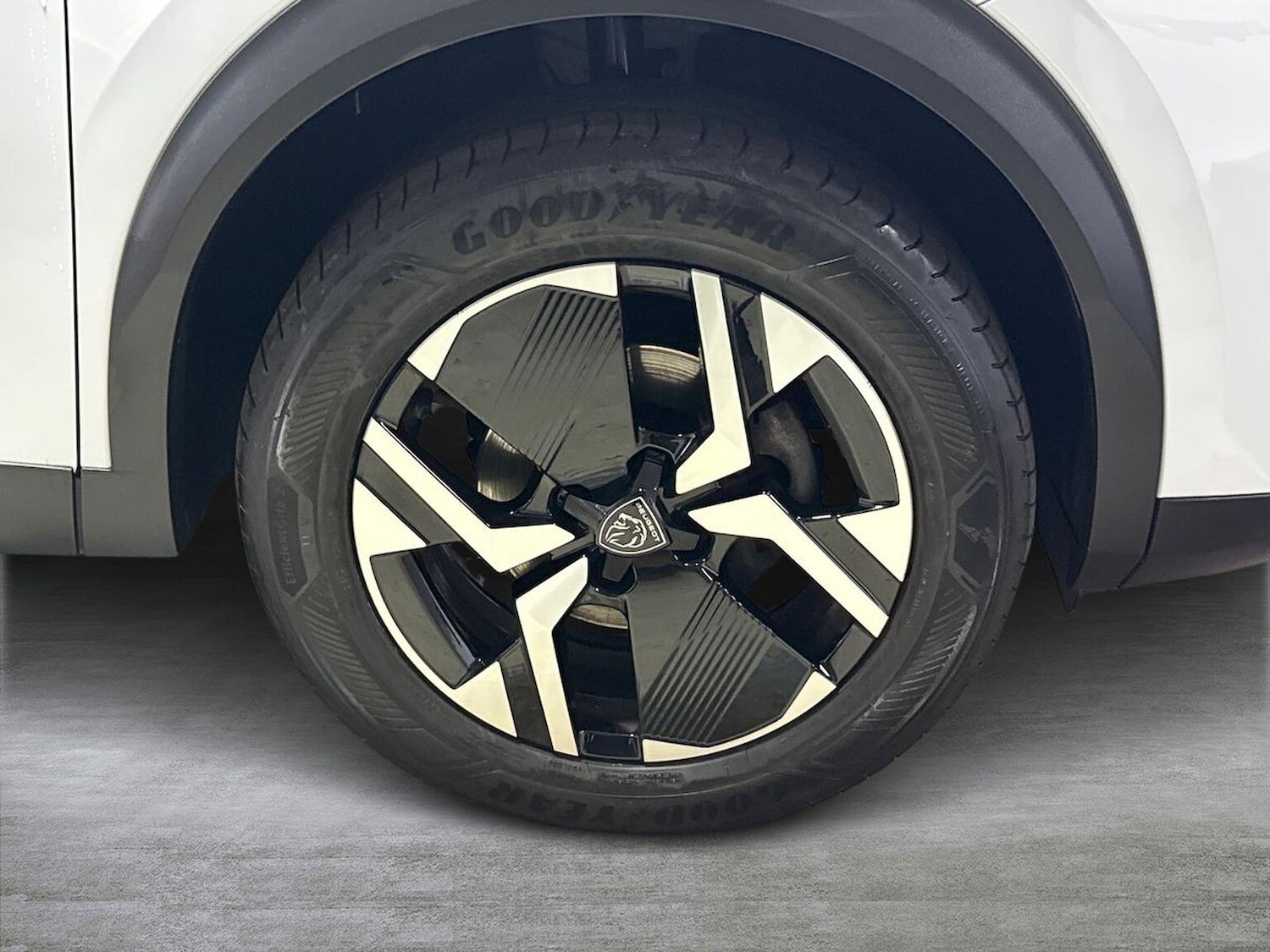 Used Peugeot 2008 2024 for sale - 76877966: Photo 6