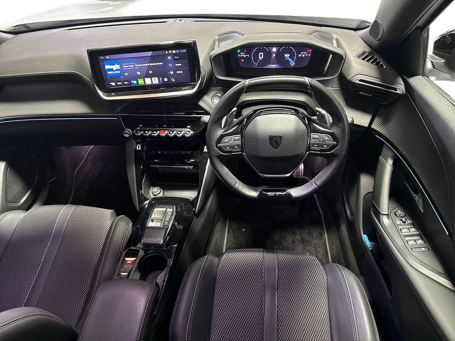 Used Peugeot 2008 2024 for sale - 76877966: Photo 9