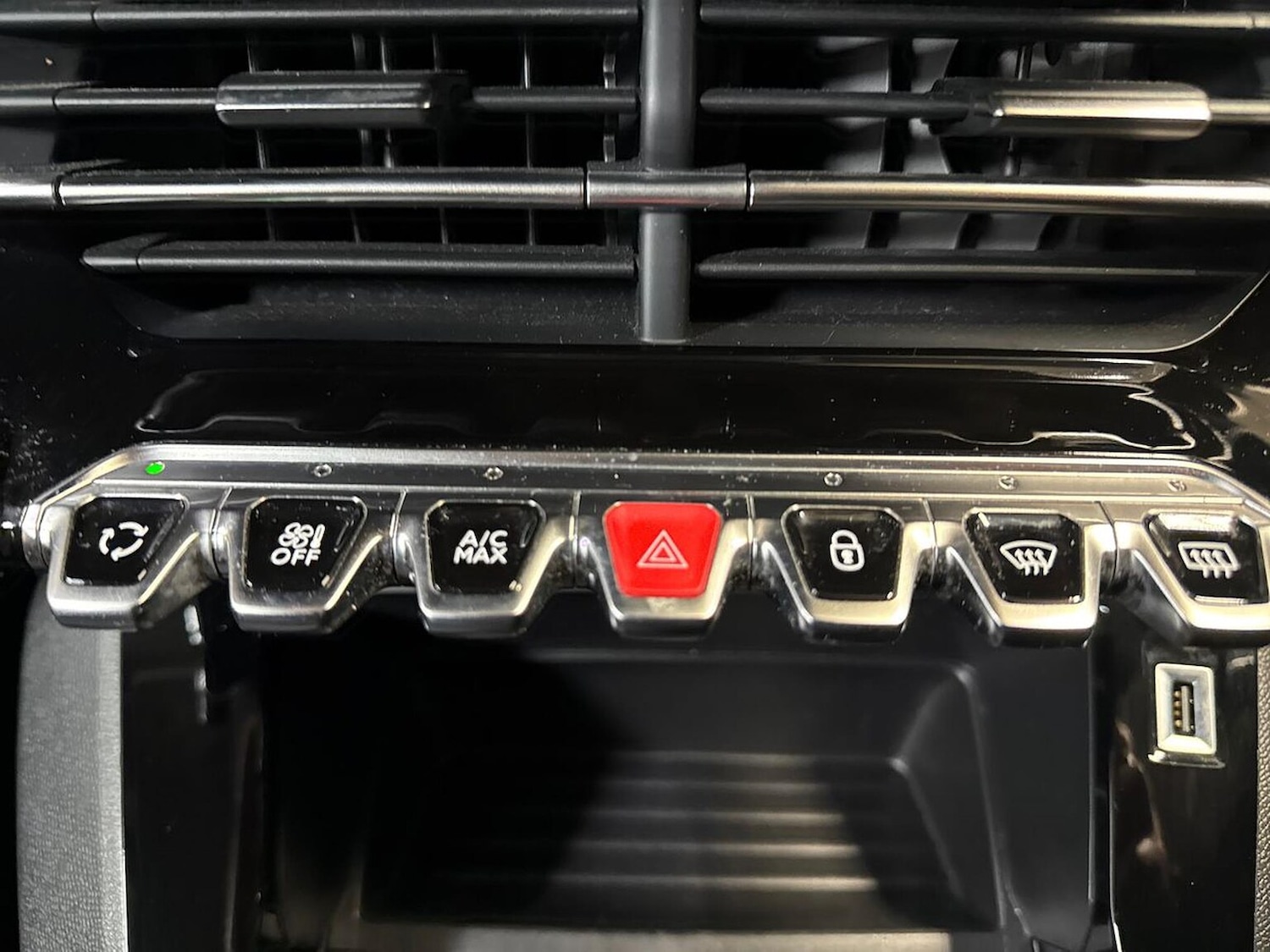 Used Peugeot 208 2023 for sale - 76735545: Photo 22